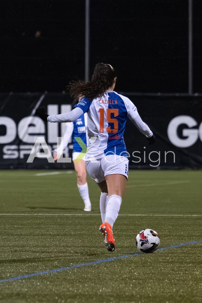 Fußball I Frauen I Saison 2025-2026 I AXA Women's Super League | Women I 14. Spieltag I Grasshoppers Club Zürich - FC Luzern I 14.02.2026 | 15 Marta Cazalla (ES) (GC Zürich) – Abwehr - Realisiert mit Pictrs.com