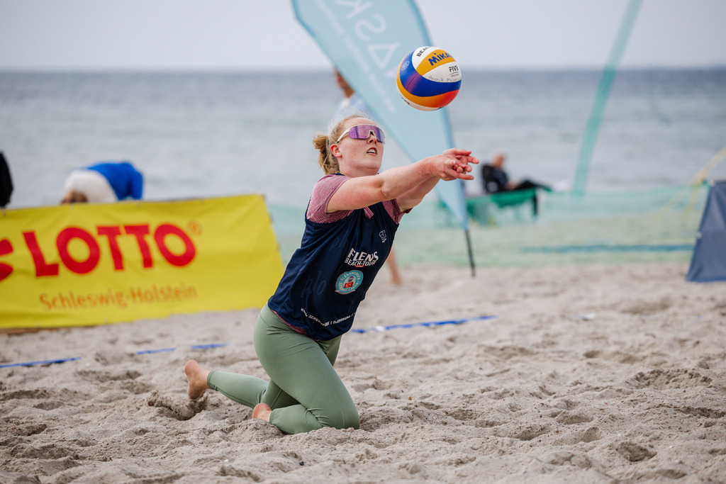 Beachvolleyball I Saison 2026 I FLENS Beach-Tour I 7. Turnier I Fehmarn | Jasper Lorenz Fotografie - Realisiert mit Pictrs.com
