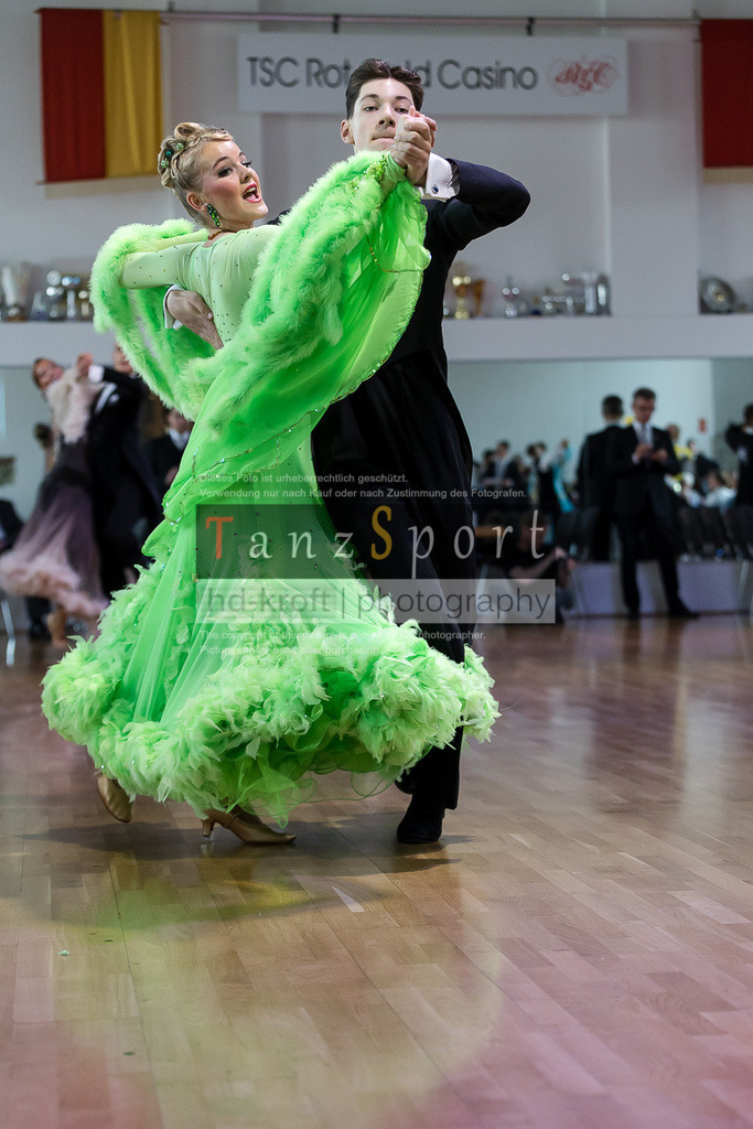 20240615_DM-Jun2-Kombi_09222 | Tanzsportbilder, Standardtanz, Lateintanz, WDSF, DTV, LTVB, dancecomp, goc, hessen tanzt, blaues band der spree, walzer, tango, wiener walzer, slowfox, quickstepp, samba, rumba, cha-cha-cha, paso doble. jive, hd-kroft photography, turniertanzsport