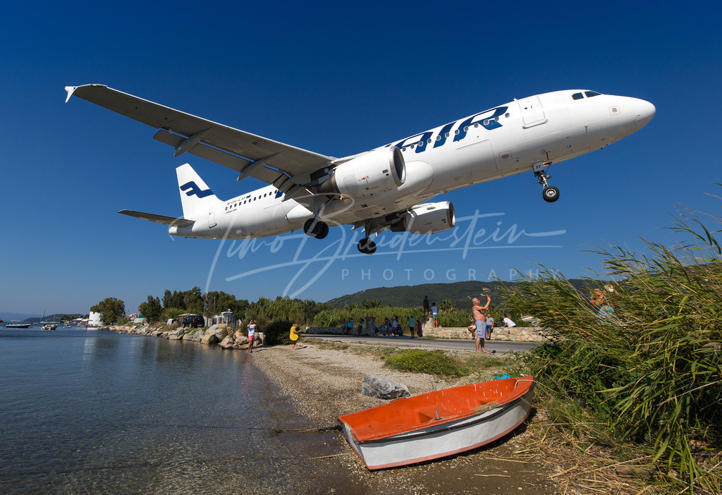 096 | Buy high-quality aviation and travel photography prints by professional photographer Timo Breidenstein. Authentic images, professionally printed, worldwide shipping. - Realisiert mit Pictrs.com