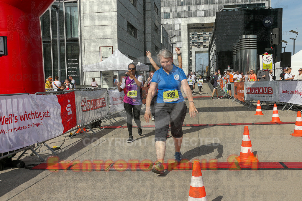 250920_1352_EX1_6987 | Sportfotografie im Rhein-Sieg Kreis, Köln, Bonn, NRW, Rheinland Pfalz, Hessen, etc. Unser Tätigkeitsfeld umfasst den Laufsport vom Volkslauf über den Marathon, Duathlon, Triathon bis zum Ultralauf wie Kölnpfad Ultra oder Schindertrail.