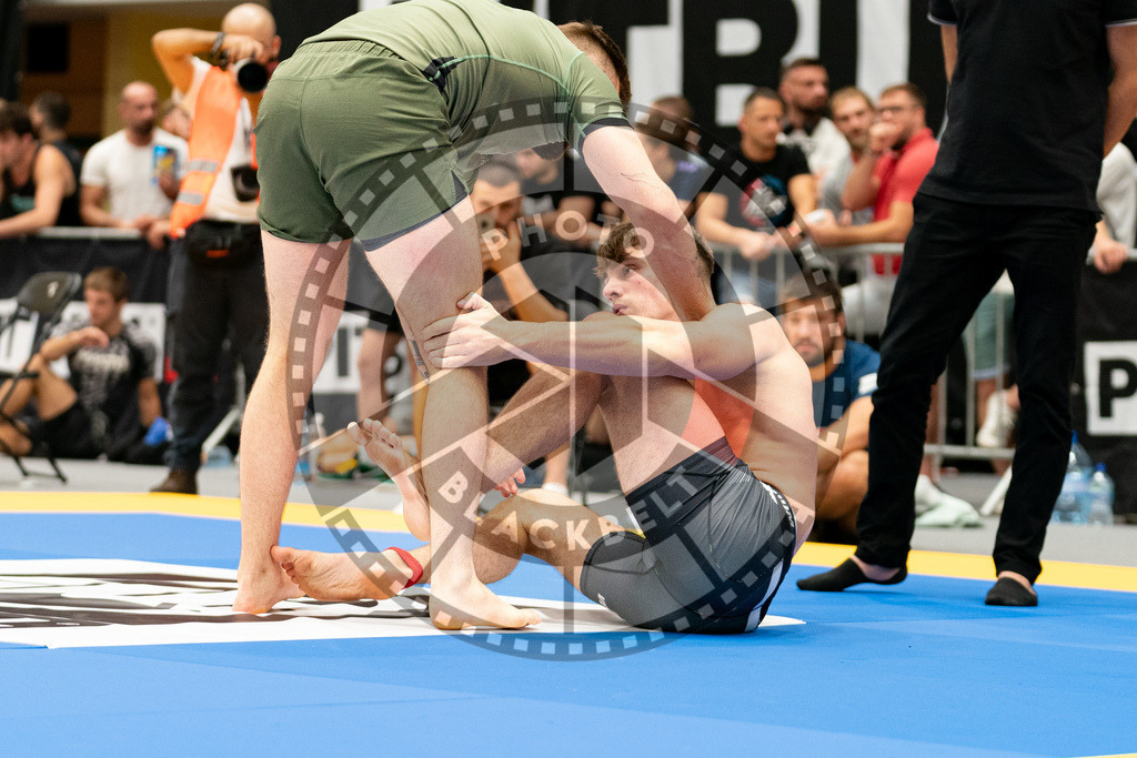 20230916PBB3332 | Fighters compete during the grappling tournement ADCC Trials (European, Middle East and African Championship) in Warsaw, Poland, on September 16, 2023.