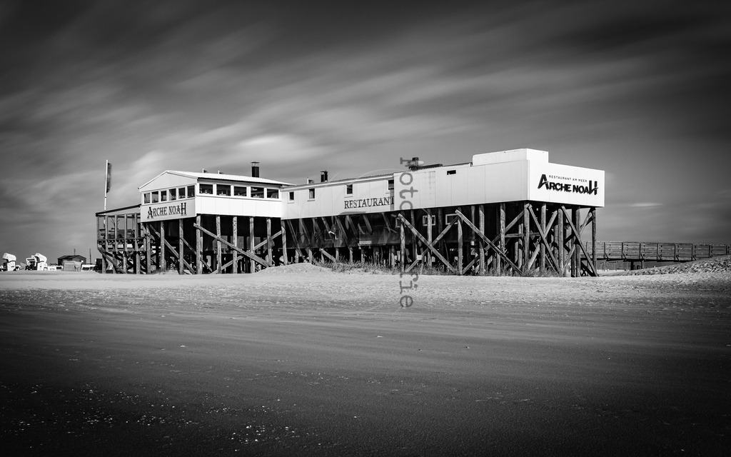 _X0A2070 | Frank Herberich Fotografie, Frank Herberich, Fotografie, Hochzeit, Portrait, St. Peter Ording, Ording, Westerhever, Nordsee, Frank Fotografie, Hardheim,  Odenwald,Walldürn, Band,Eventfotografie - Realisiert mit Pictrs.com