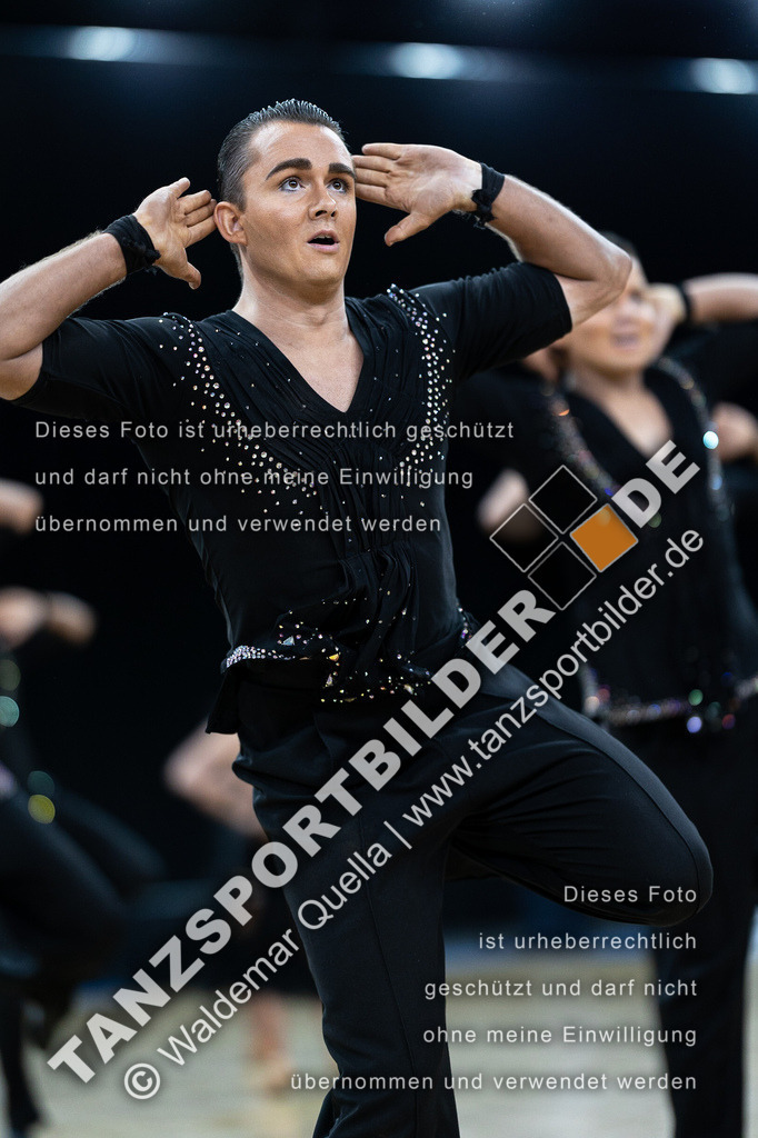 20230226-10691 | Hier finden Sie Tanz Bilder vom Latein und Standard Formationen tanzen. Sportbilder vom Tanzsport. Schöne Fotos und von Weltmeisterschaft, Europameisterschaft, Bundesliga, Regionalliga, Oberliga und Landesliga sowie von GOC Stuttgart, DanceComp, WM Bremen