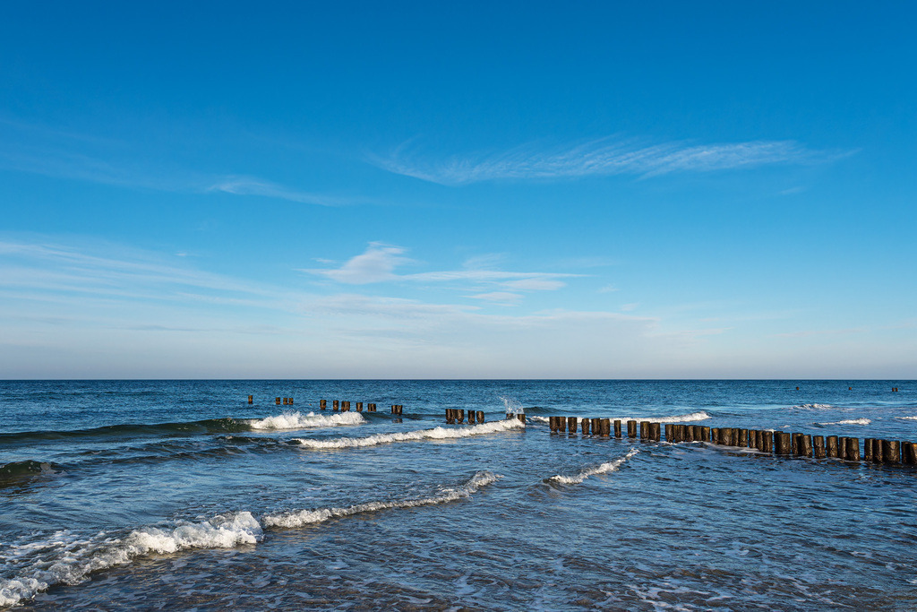 Strand mit Buhnen in der Nähe von Graal-Müritz | Strand mit Buhnen in der Nähe von Graal-Müritz.