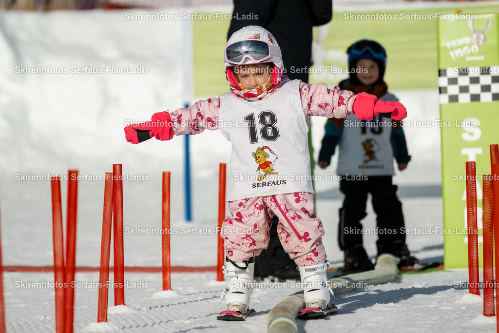 SRS_12.12.2025_0028 | SRS_12.12.2025_0028 - Realisiert mit Pictrs.com