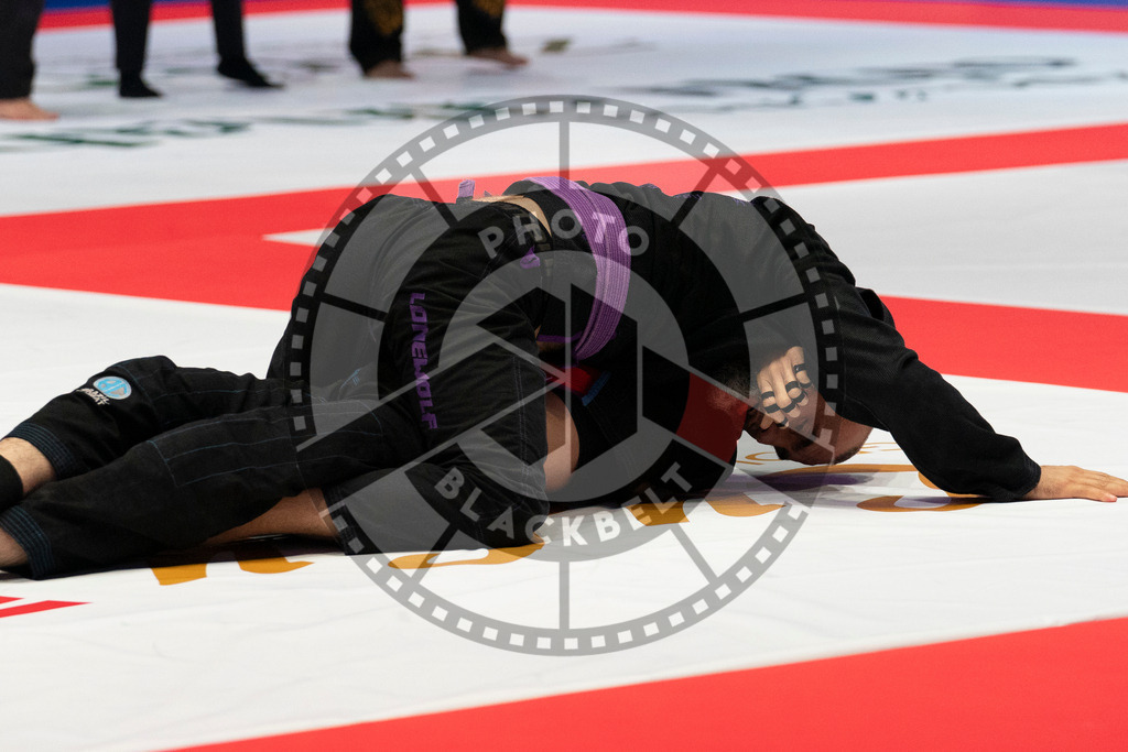 20231106PBB0630 | Fighters compete during the AJP World Master Championship in the Mubadala Arena in Abu Dhabi, Arab United Emirates, on November 6, 2023.