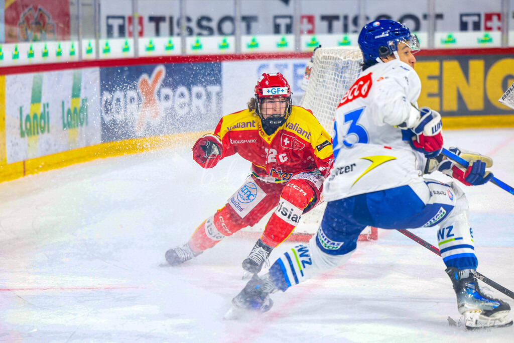 U20 EHCB vs GCK Lions Finale3-4807 | Sportbilder, Sportfotograf, Hochzeits- und Eventfotografin, Flugshows, Portraits und Tiershooting, Aviation, Downhill, Nationalleague, Swissleague, International