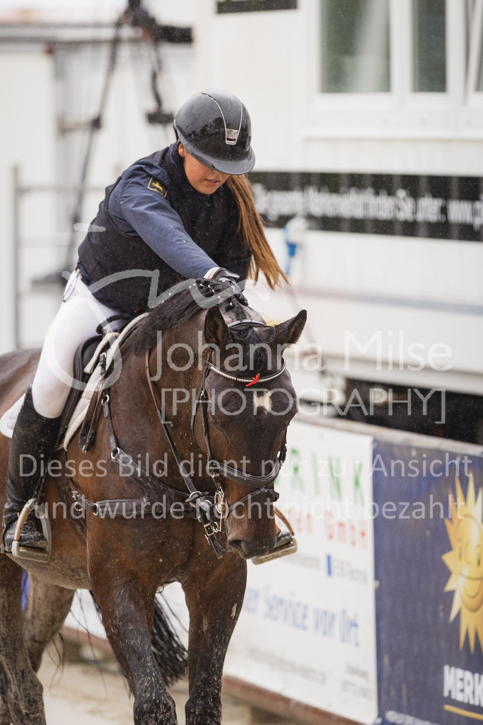 230727_BHO_M1-Spr_2-507 | Deine schönsten Turniermomente als professionelle Fotos! Entdecke hochwertige Pferdesport-Fotografie im Online-Shop. Jetzt Fotos finden & bestellen!