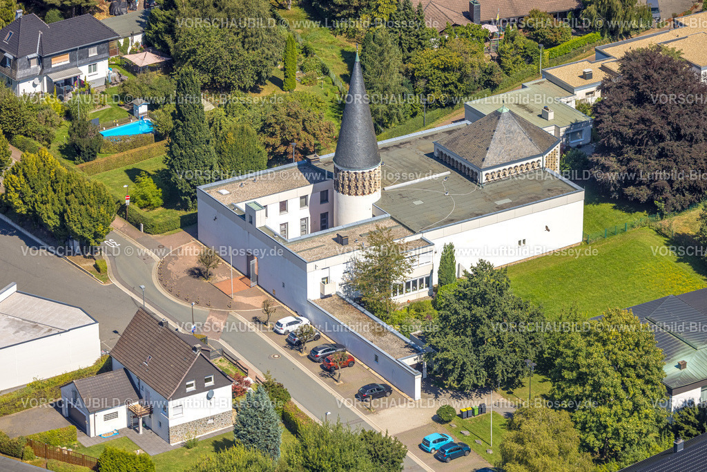 Kierspe250813005 | Luftbild, katholische Gemeinde St. Josef Kirche, Kierspe Bahnhof, Kierspe, Sauerland, Nordrhein-Westfalen, Deutschland