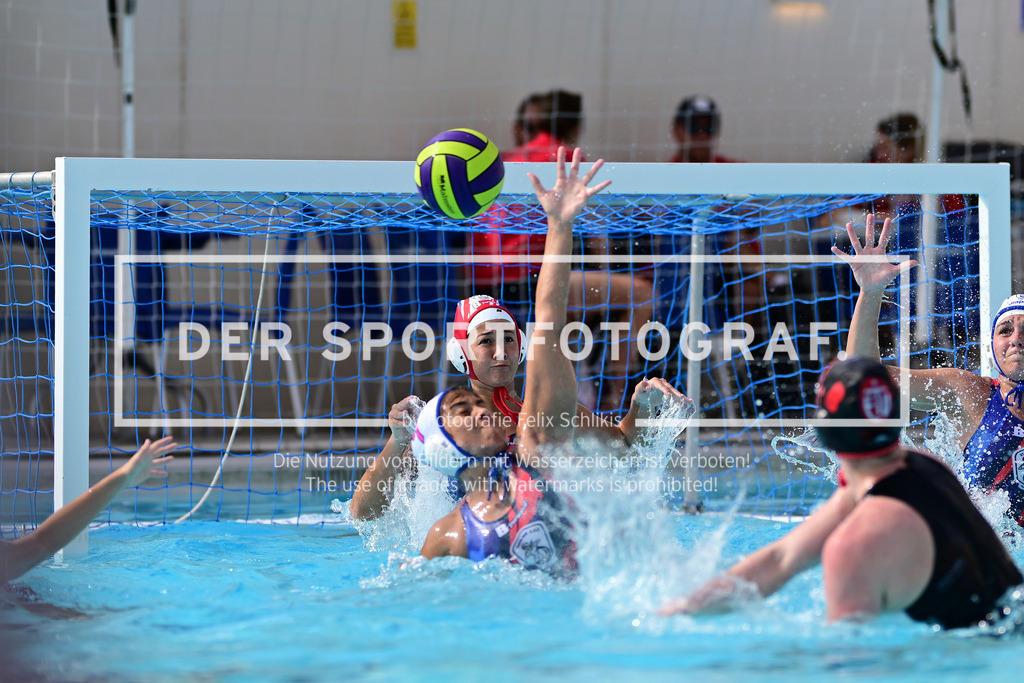 Wasserball I Frauen I Saison 2024-2025 I Nordic League I Spiel um Platz 7 I Sirens A.S.C - Eimsbütteler TV I 04.05.2025 I 98187 | Der Sportfotograf. - Realisiert mit Pictrs.com