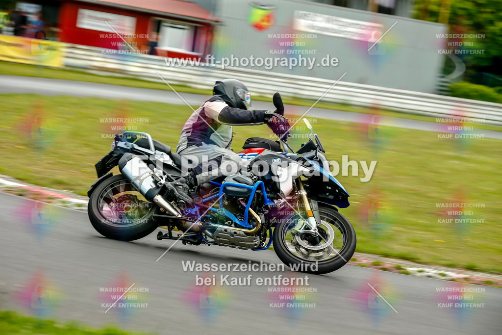 VBK-5060 | Hier findet Ihr Bilder von Touristenfahrten auf der Nürburgring Nordschleife oder von anderen Veranstaltungen die ich besucht habe. Viel Spass beim Durch Schauen 