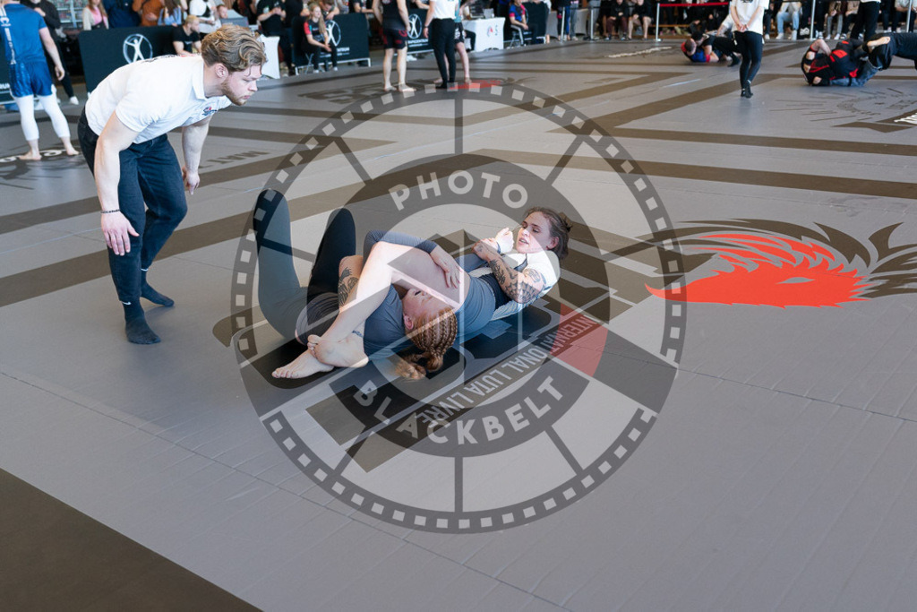 20250329PBB2653 | Fighters compete during the International Luta Livre (ILLCS) Germany IX Spring 2025 Competition spring on March 29, 2025 in Hannover, Germany.© Chiara Dazi