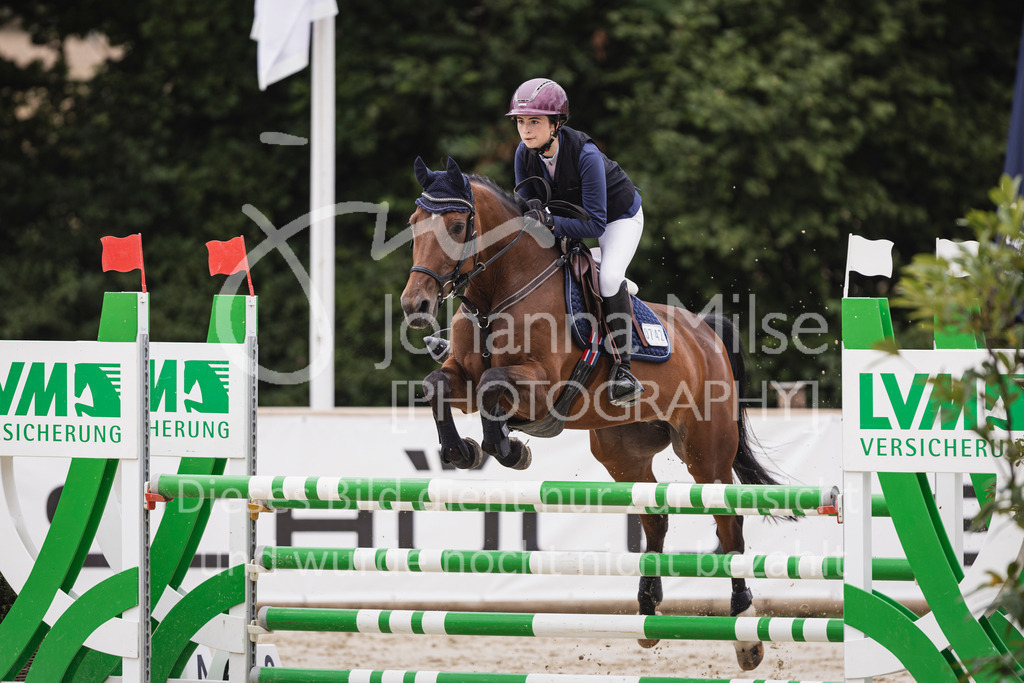 250711_BHO_A2-Spr-2-232 | Deine schönsten Turniermomente als professionelle Fotos! Entdecke hochwertige Pferdesport-Fotografie im Online-Shop. Jetzt Fotos finden & bestellen!