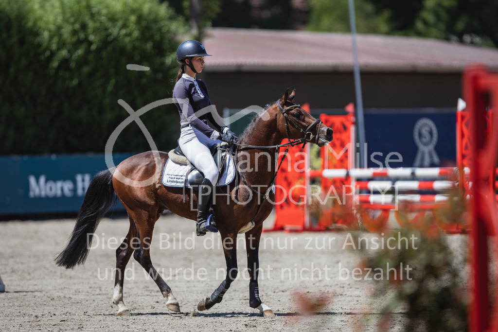 230610_Mühlen_Quali5j-907 | Deine schönsten Turniermomente als professionelle Fotos! Entdecke hochwertige Pferdesport-Fotografie im Online-Shop. Jetzt Fotos finden & bestellen!