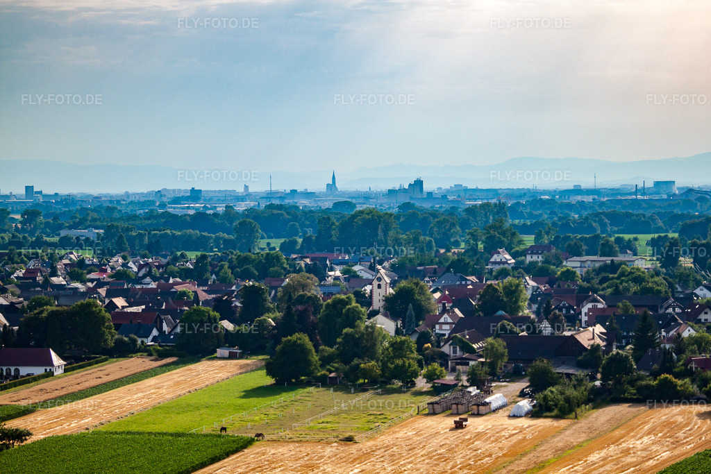 Luftbild: Ortsansicht von Osten im Ortsteil Bodersweier in Kehl im Bundesland Baden-Württemberg in Deutschland. Foto: IMG_30282.jpg vom 09.07.2010 durch Werner Riehm/FLY-FOTO.de