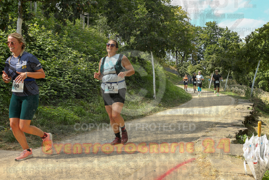 250824_1507_EX1_8531 | Sportfotografie im Rhein-Sieg Kreis, Köln, Bonn, NRW, Rheinland Pfalz, Hessen, etc. Unser Tätigkeitsfeld umfasst den Laufsport vom Volkslauf über den Marathon, Duathlon, Triathon bis zum Ultralauf wie Kölnpfad Ultra oder Schindertrail.