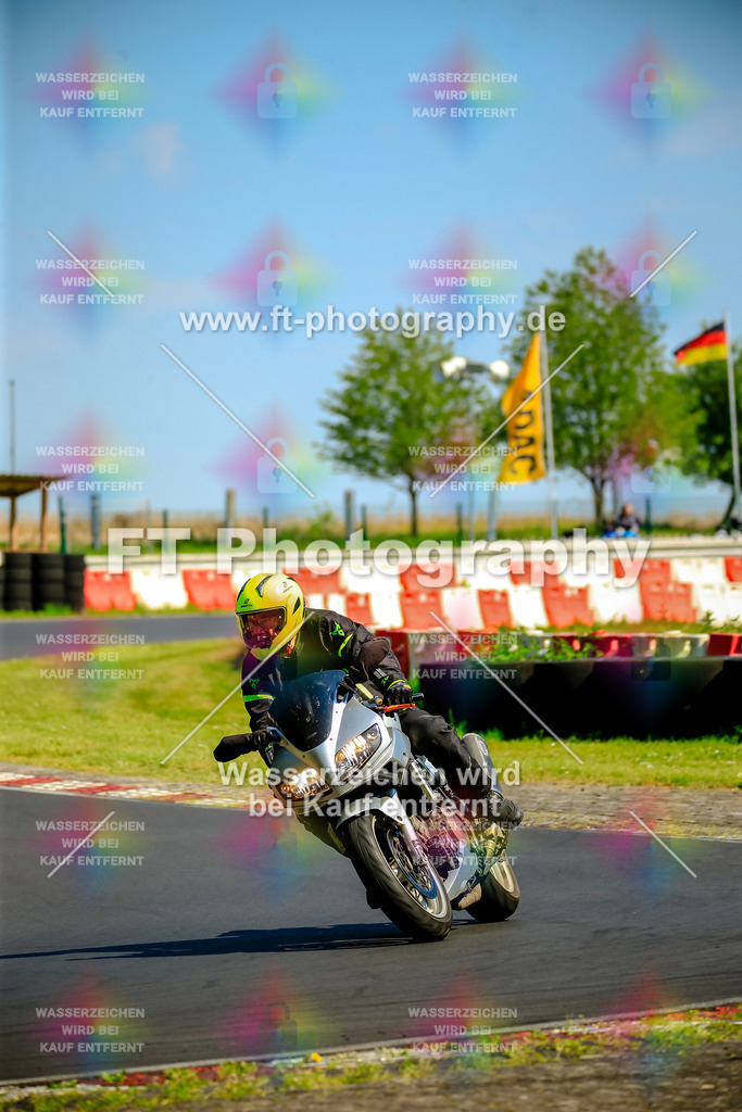 _NBG4142 | Hier findet Ihr Bilder von Touristenfahrten auf der Nürburgring Nordschleife oder von anderen Veranstaltungen die ich besucht habe. Viel Spass beim Durch Schauen 