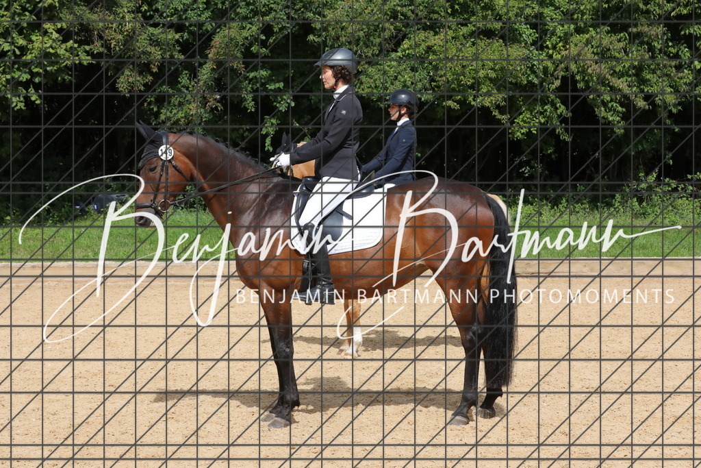 AZ2A2426 | Benjamin Bartmann Photomoments