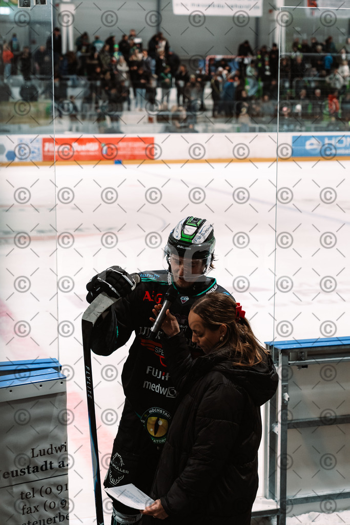 Alligators_vs_Fuessen_26.10.2025-092 | Höchstadt Alligators Fotogalerie: Eishockey-Action aus Franken. Professionelle Spielfotos, Portraits & Stadionbilder zum Download. Jetzt entdecken! - Realisiert mit Pictrs.com
