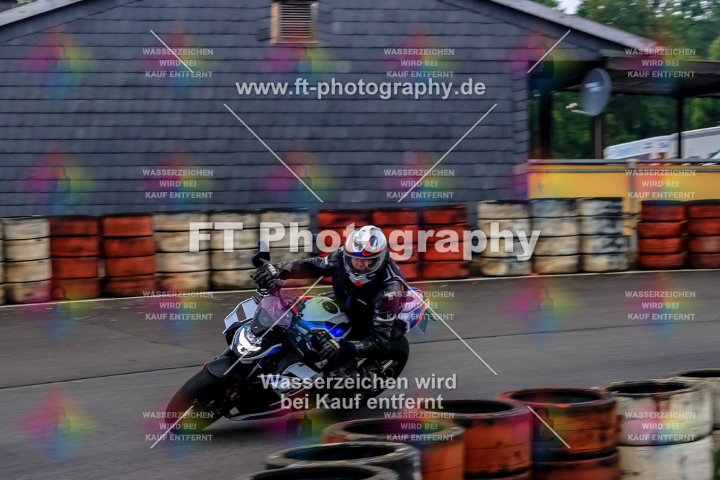 _TCM2982 | Hier findet Ihr Bilder von Touristenfahrten auf der Nürburgring Nordschleife oder von anderen Veranstaltungen die ich besucht habe. Viel Spass beim Durch Schauen 