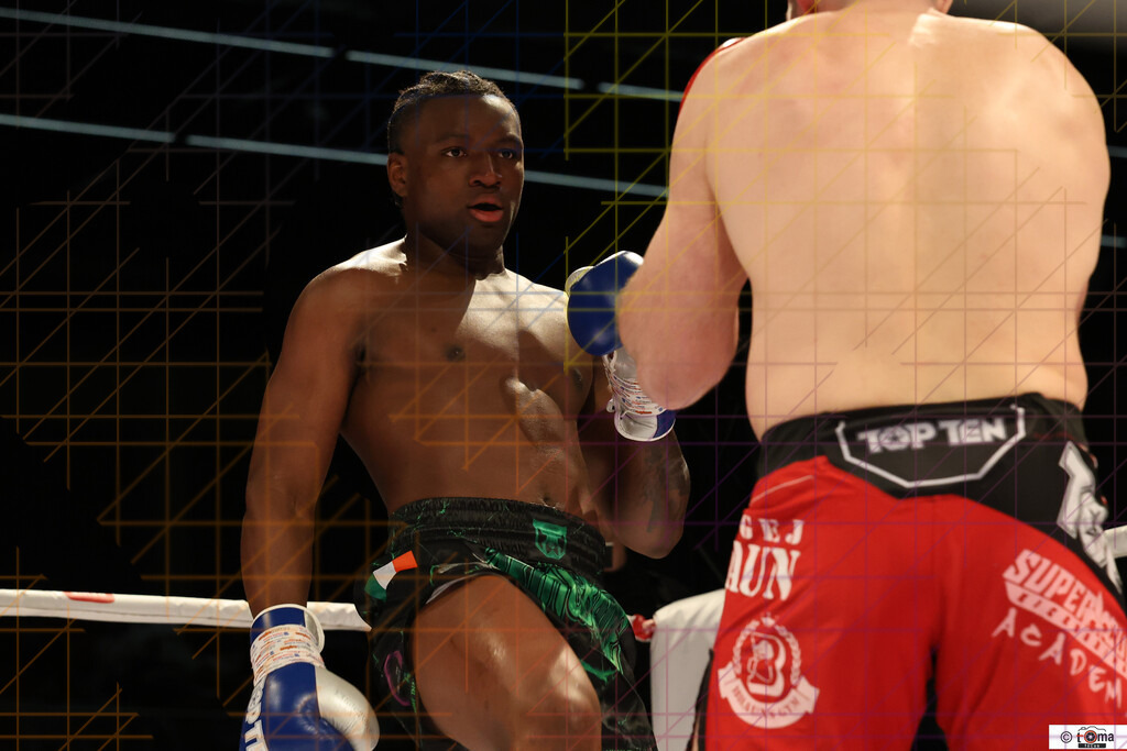 Akingbade vs Braun 25.04.2026 tomafocus Tb00109 | professionelle Sport- und Eventfotografie von Tomafocus – dynamische Bilder, emotionale Momente und hochwertige Aufnahmen für jeden Anlass. - Realisiert mit Pictrs.com