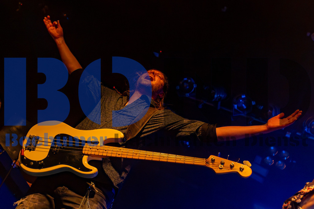 SES_NURDIO20250102-29 | bond - Realisiert mit Pictrs.com