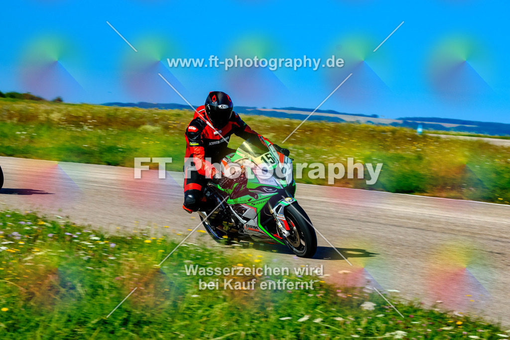 015-2073 | Hier findet Ihr Bilder von Touristenfahrten auf der Nürburgring Nordschleife oder von anderen Veranstaltungen die ich besucht habe. Viel Spass beim Durch Schauen 