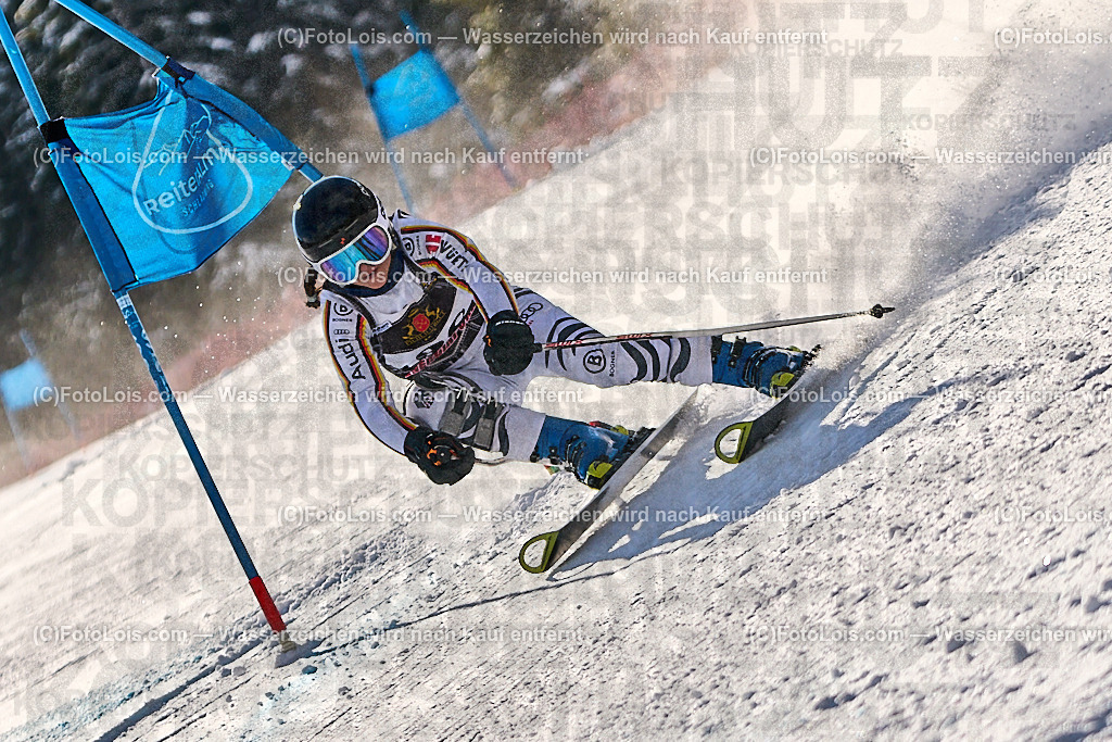_ALP3967_MASTERS-CUP_Reiteralm_AC-GS_RADER Michaela | FIS WORLD CUPMASTERS ALPINE SKIING, 28. MÄRZ 2026 - REITERALM | STMK | AUT.   Veranstaltet vom Masters-Referat des Deutschen Skiverbandes (DSV). Durchführende Organisation: WSV Pichl-Reiteralm, unterstütutzt von den Bergbahnen REITERALM bei Schladming und SKI AUSTRIA.                            Disziplin:  GiantSlalom.                                                 Kategorien:  A (Herrn 30-59 Jahre), B (Herrn ab 60 Jahre), C (Damen 30-59 Jahre), D (Damen ab 60 Jahre).                Rennstrecken:   Muldenliftpiste-I &amp; -II auf der Reiteralm.