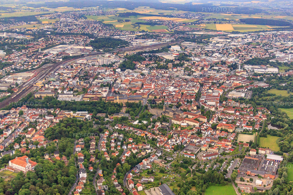 Luftbild: Stadtübersicht aus Nordosten in Fulda im Bundesland Hessen in Deutschland. Foto: IMG_68455.jpg vom 21.06.2014 durch Werner Riehm/FLY-FOTO.de