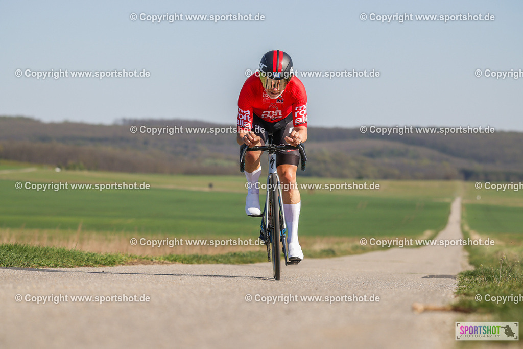 368A3619 | Neusiedlersee Radmarathon 2026@sportshot_your_pictrs #yourpictures#roadtowm2029 #nrm #neusiedlerseeradmarathon #neusiedlersee #neusiedlerseetourismus #burgenland #mörbisch #nrm26 #burgenlandtourismus #voglundco #poweredbyburgenlandtourismus #radsport #rad #marathon #ucigranfondo #visitburgenland #ucigranfondoworldseries