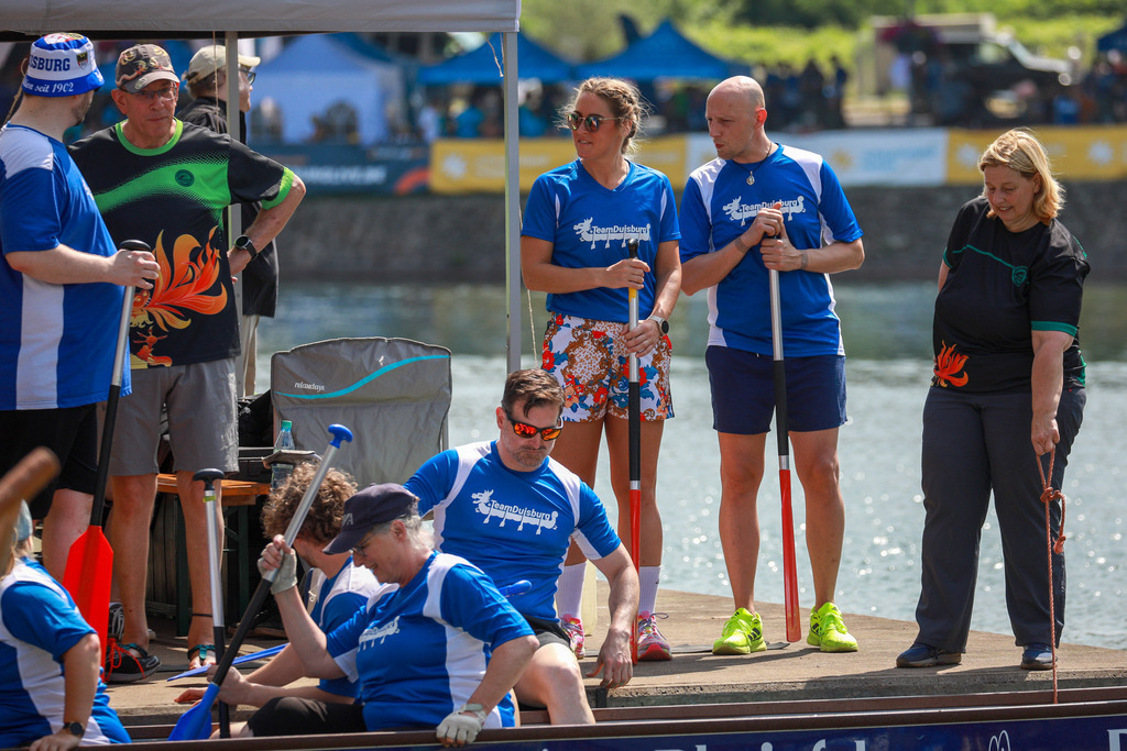 Drachenboot-Regatta_Duisburg140625_08 | Bildergalerie von Sport-Ereignissen aber auch von weiteren spannenden Dingen - nicht nur vom Niederrhein. In Anlehnung an den bekannten Spruch von Hanns Dieter Hüsch heißt das Motto: "Niederrhein ist überall".  - Realisiert mit Pictrs.com