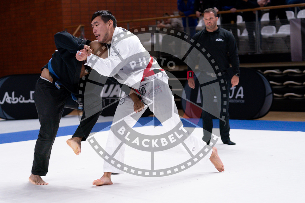 20241013PBB2505 | Athletes compete during the AJP Tour Europe Continental Jiu-Jitsu Amateurs & Masters Championship on October 13, 2024 in Almere near Amsterdam, Netherlands. © Chiara Dazi / photoblackbelt