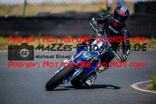 MaZZes_FotoMatrix_220813_4116 | UE40