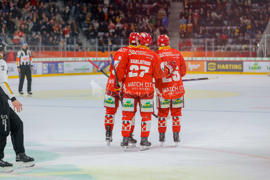EHCB vs HCA 20260127_wb-9558 | Sportbilder, Sportfotograf, Hochzeits- und Eventfotografin, Flugshows, Portraits und Tiershooting, Aviation, Downhill, Nationalleague, Swissleague, International