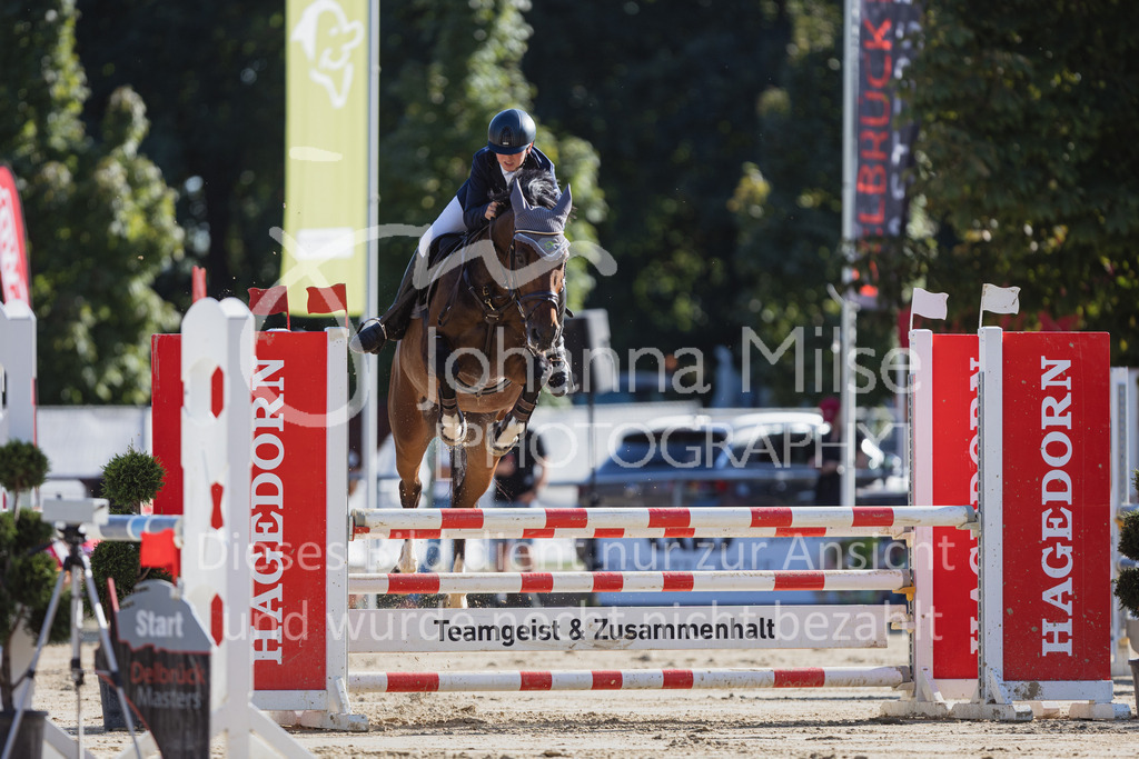 220828_Delbrueck_A2-Spr-239 | Deine schönsten Turniermomente als professionelle Fotos! Entdecke hochwertige Pferdesport-Fotografie im Online-Shop. Jetzt Fotos finden & bestellen!