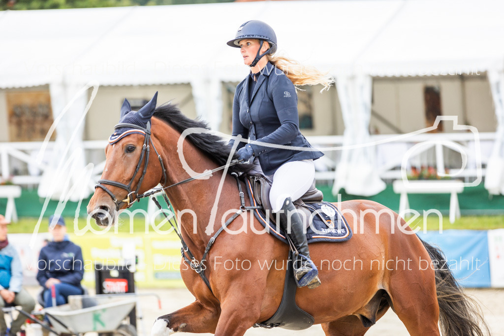 BHO-2PhSpr-M-5-2103 | MomenTaufnahmen Pferdesportfotos