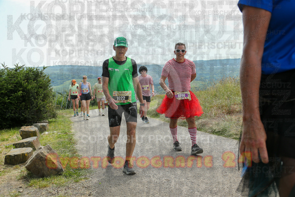 250614_1336_EX1_9178 | Sportfotografie im Rhein-Sieg Kreis, Köln, Bonn, NRW, Rheinland Pfalz, Hessen, etc. Unser Tätigkeitsfeld umfasst den Laufsport vom Volkslauf über den Marathon, Duathlon, Triathon bis zum Ultralauf wie Kölnpfad Ultra oder Schindertrail.