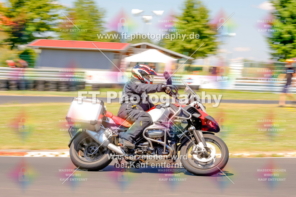 _MOT9512 | Hier findet Ihr Bilder von Touristenfahrten auf der Nürburgring Nordschleife oder von anderen Veranstaltungen die ich besucht habe. Viel Spass beim Durch Schauen 