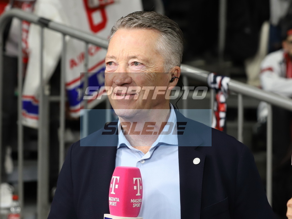 Harold Kreis - HC DEB-Team | Harold Kreis - HC DEB-Team - Realisiert mit Pictrs.com