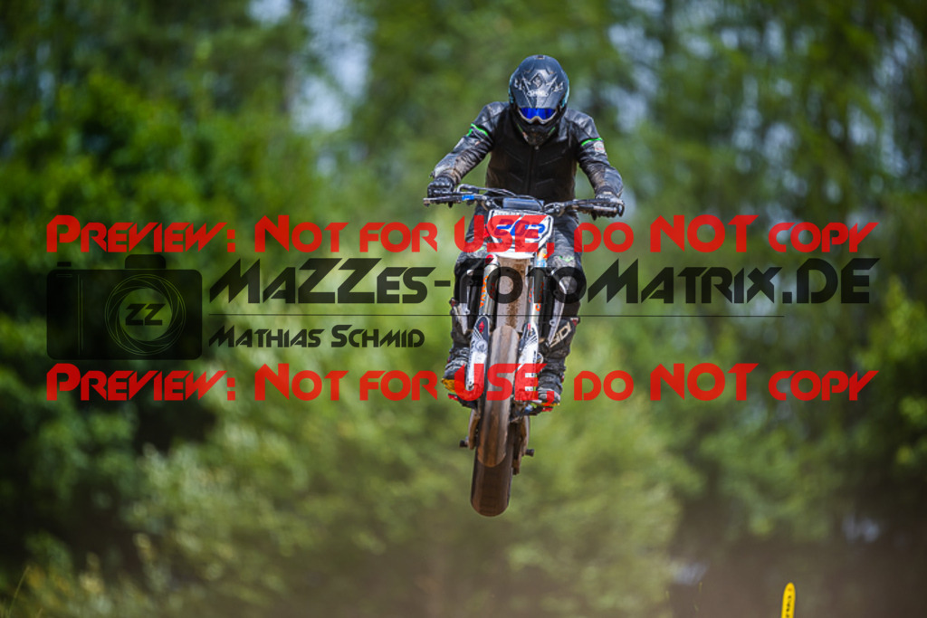 MaZZes_FotoMatrix_220618_3927 | S3