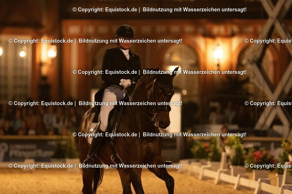 20230528_Flutlicht-Kür_0359 | equistock