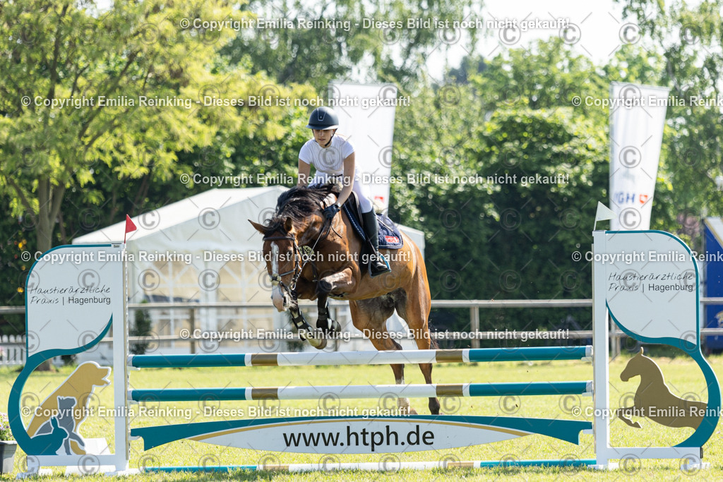 CL5A8199 | Emilia Reinking Fotografie - Realisiert mit Pictrs.com