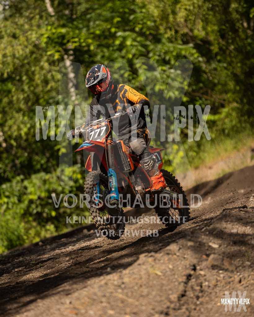 866A0987 | mxndyyvipix