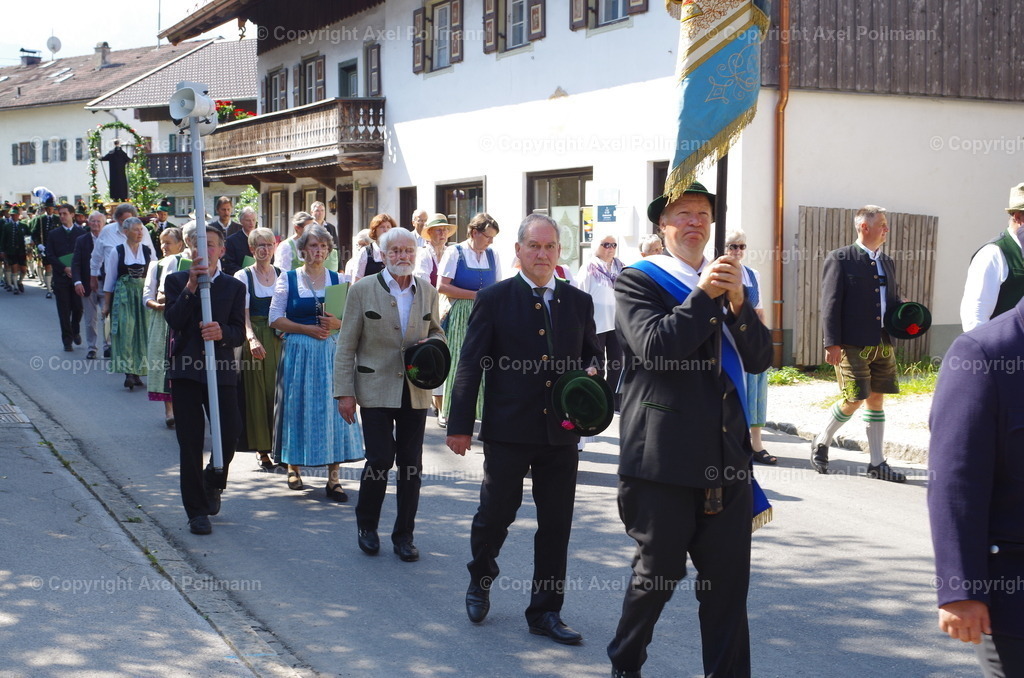 IMGP3693 | fotografiert von Axel PollmannLeonhardi Wallfahrt Benediktbeuern und Murnau, Fronleichnam, Fasching, Landschaft im Loisachtal und Benediktbeuern  - Realisiert mit Pictrs.com
