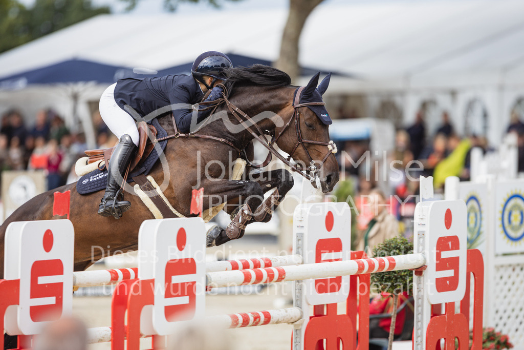 230730_BHO_GrosserPreis-542 | Deine schönsten Turniermomente als professionelle Fotos! Entdecke hochwertige Pferdesport-Fotografie im Online-Shop. Jetzt Fotos finden & bestellen!