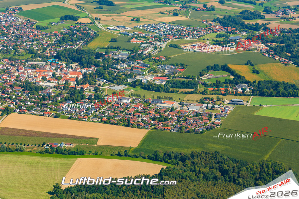 Luftaufnahme von Fürstenzell - Die Luftaufnahme wurde 2025 vom UL-Flugzeug heraus erstellt ( keine Drohne ) - Hochauflösende Luftaufnahme - für professionelle Ausdrucke geeignet. Die Geschenkidee !Mit Lizenz und Bildrechte bestellbar