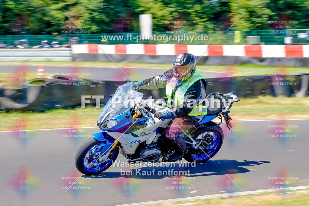 _MOT9485 | Hier findet Ihr Bilder von Touristenfahrten auf der Nürburgring Nordschleife oder von anderen Veranstaltungen die ich besucht habe. Viel Spass beim Durch Schauen 