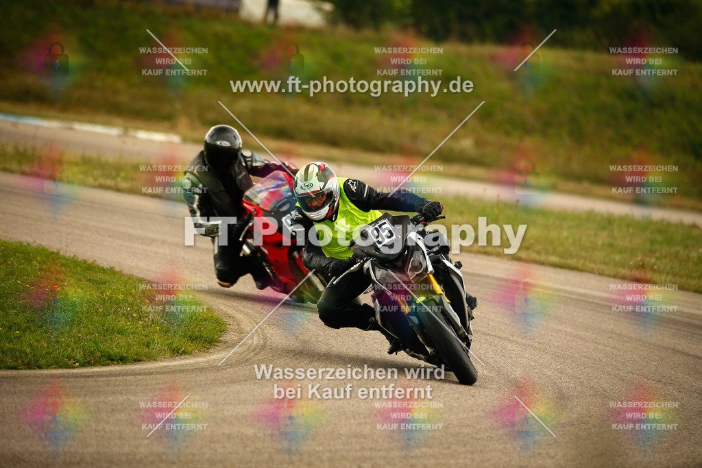 _MOT7911 | Hier findet Ihr Bilder von Touristenfahrten auf der Nürburgring Nordschleife oder von anderen Veranstaltungen die ich besucht habe. Viel Spass beim Durch Schauen 