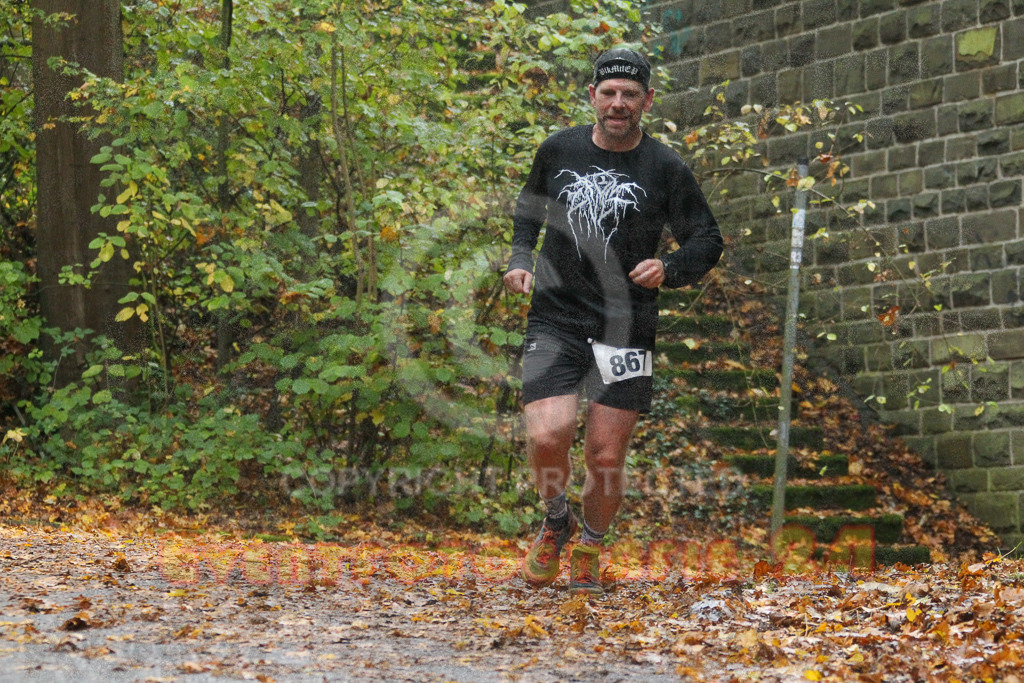 241027_0927_EV4_5642 | Sportfotografie im Rhein-Sieg Kreis, Köln, Bonn, NRW, Rheinland Pfalz, Hessen, etc. Unser Tätigkeitsfeld umfasst den Laufsport vom Volkslauf über den Marathon, Duathlon, Triathon bis zum Ultralauf wie Kölnpfad Ultra oder Schindertrail.